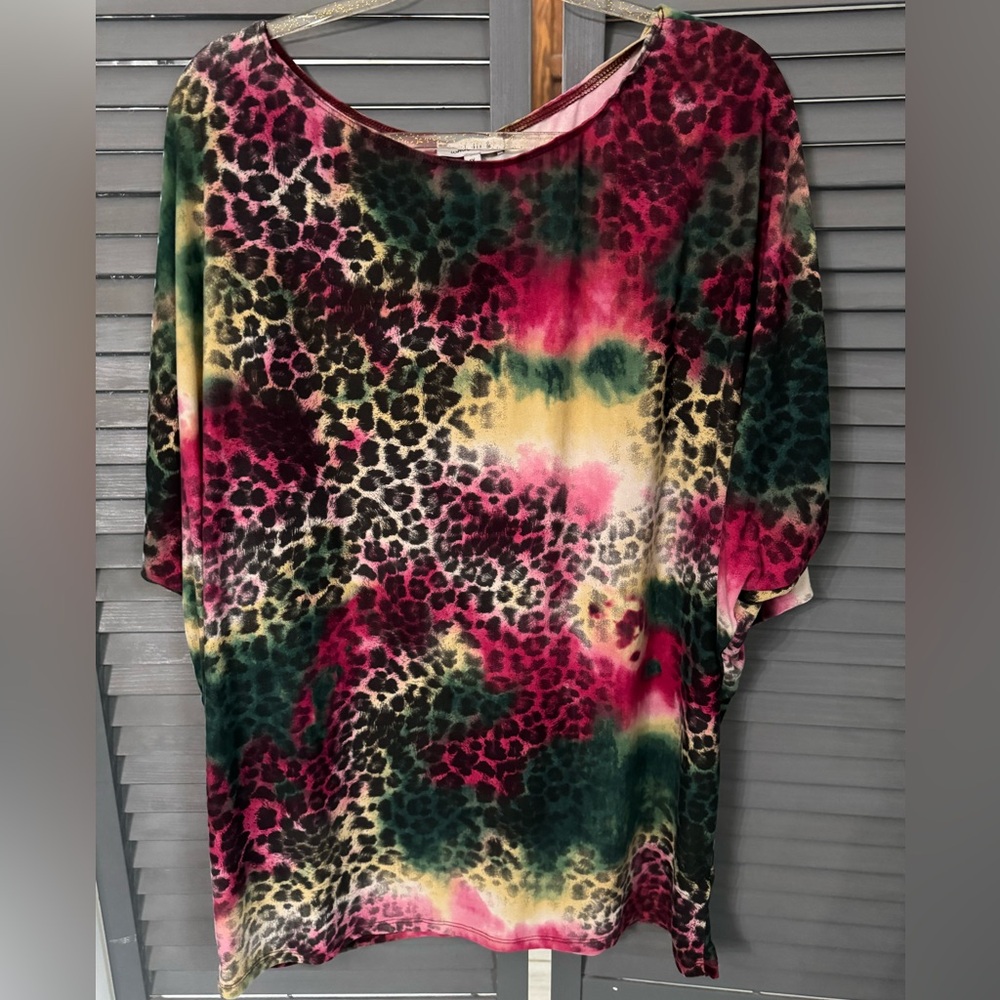 White Birch Multicolor Leopard Print Top